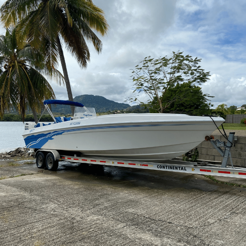 bateau-powerplay-33-occasion-marine-import-services-4.png